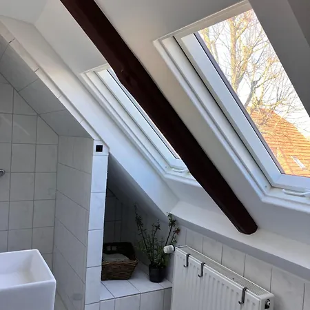Lindas Strandkoerbchen, Og Mit Balkon Elsfleth